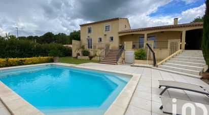 Maison traditionnelle 6 pièces de 165 m² à Salon-de-Provence (13300)