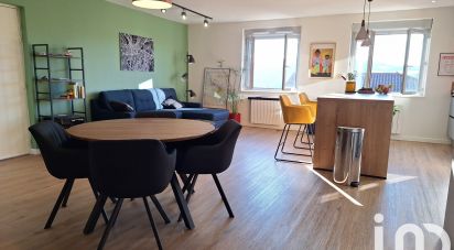 Apartment 3 rooms of 74 m² in Montrottier (69770)