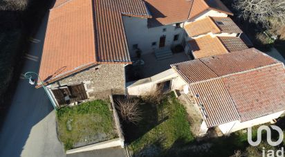 Ferme 5 pièces de 149 m² à Longes (69420)