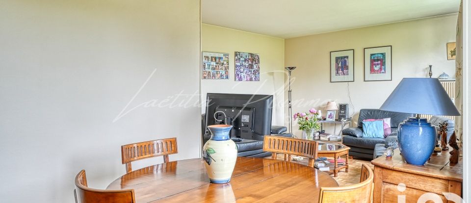 Apartment 5 rooms of 80 m² in Versailles (78000)