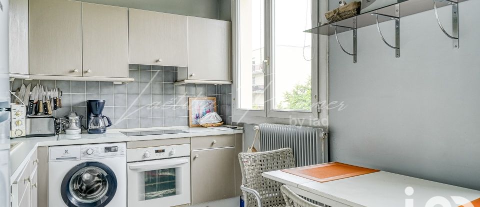 Apartment 5 rooms of 80 m² in Versailles (78000)