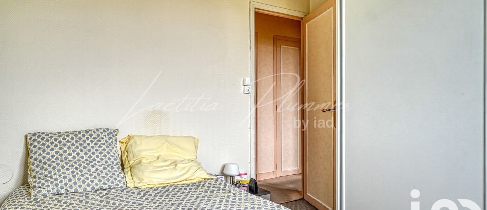 Apartment 5 rooms of 80 m² in Versailles (78000)