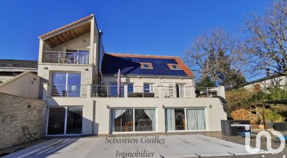 Pavilion 12 rooms of 239 m² in Linas (91310)