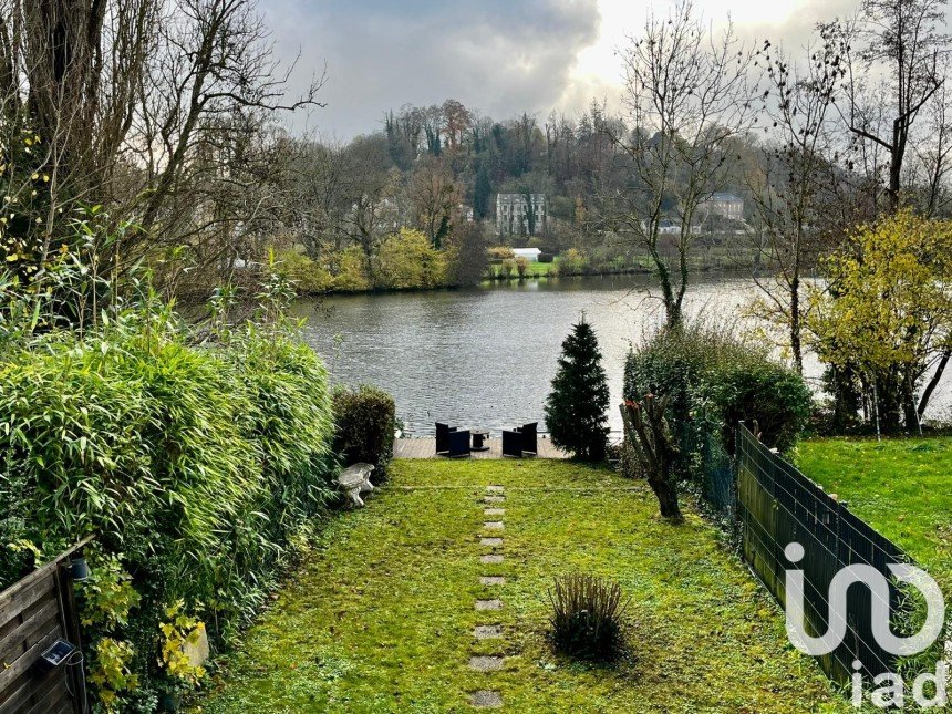 Traditional house 4 rooms of 92 m² in Pierrefonds (60350)