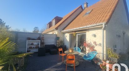 House 8 rooms of 180 m² in Octeville-sur-Mer (76930)