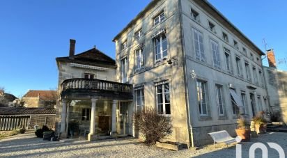 Mansion 11 rooms of 300 m² in Laignes (21330)