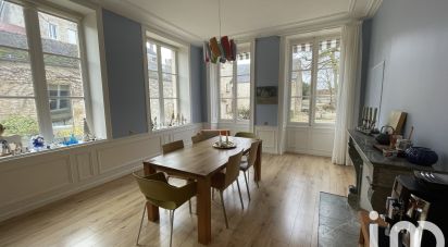 Mansion 11 rooms of 300 m² in Laignes (21330)