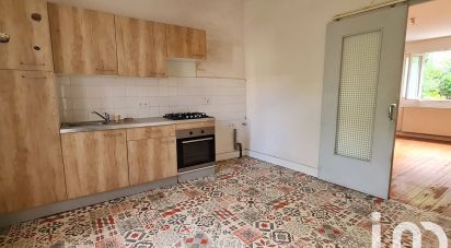 House 5 rooms of 90 m² in Loriol-sur-Drôme (26270)