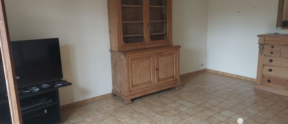 Maison traditionnelle 5 pièces de 158 m² à Salavas (07150)