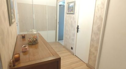 Apartment 4 rooms of 80 m² in Villeneuve-la-Garenne (92390)