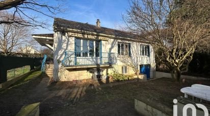 Traditional house 6 rooms of 82 m² in Longjumeau (91160)