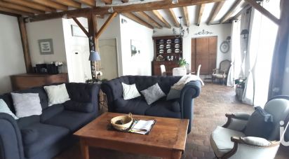 Traditional house 7 rooms of 207 m² in Marolles-en-Hurepoix (91630)