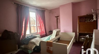 House 4 rooms of 94 m² in Lille (59000)