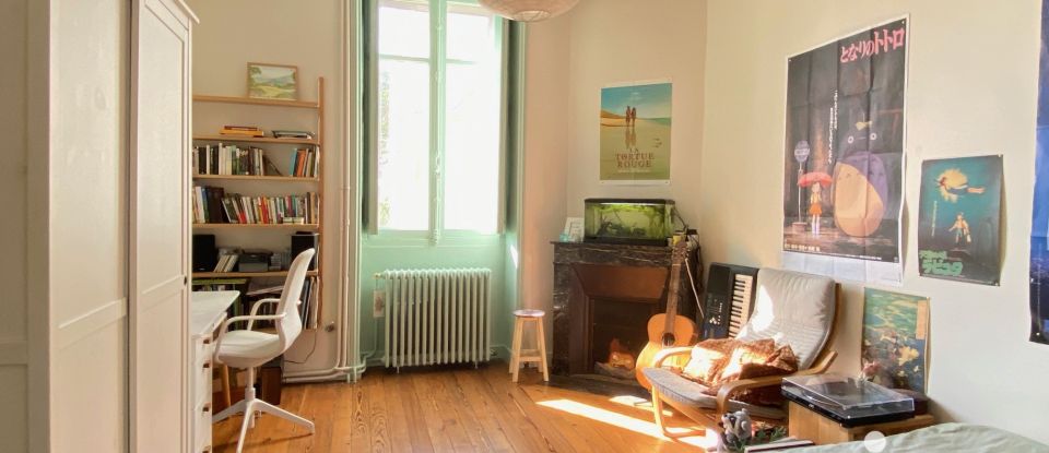 Town house 6 rooms of 165 m² in Nantes (44000)