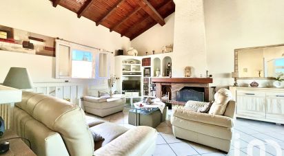 House 5 rooms of 103 m² in Fréjus (83600)