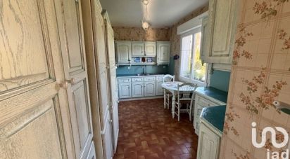 Traditional house 3 rooms of 75 m² in Pleyben (29190)