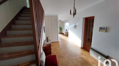 Traditional house 9 rooms of 207 m² in Crosne (91560)