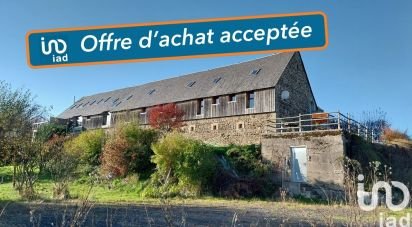 Gîte 18 pièces de 613 m² à La Tour-d'Auvergne (63680)