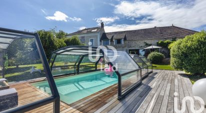 Maison 9 pièces de 340 m² à Bréançon (95640)