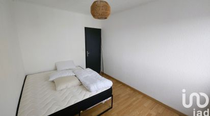 Apartment 3 rooms of 70 m² in Clermont-Ferrand (63100)