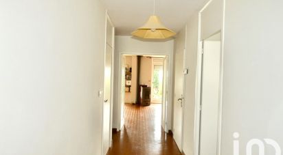 Pavilion 5 rooms of 94 m² in Poitiers (86000)