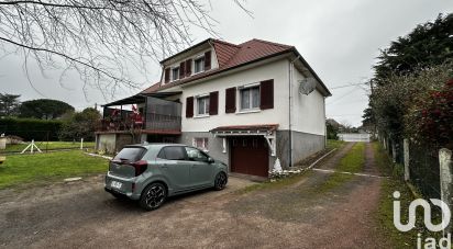 Maison de campagne 6 pièces de 144 m² à Châtellerault (86100)