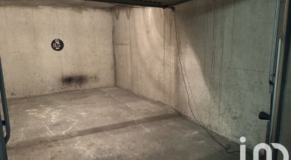 Parking/garage/box de 16 m² à Vincennes (94300)