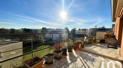 Apartment 5 rooms of 130 m² in Nantes (44300)