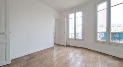 Apartment 4 rooms of 98 m² in Courbevoie (92400)