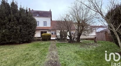 House 7 rooms of 216 m² in Beauvais (60000)