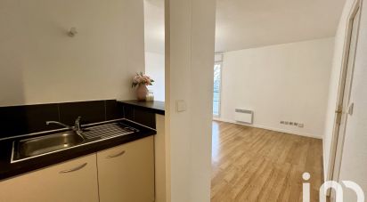 Apartment 2 rooms of 43 m² in Creil (60100)