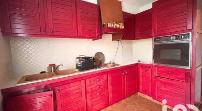 House 5 rooms of 98 m² in Villers-sur-le-Roule (27940)