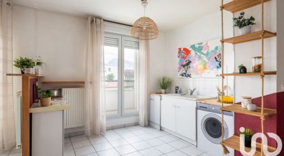 Appartement 5 pièces de 98 m² à Grenoble (38100)