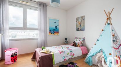 Appartement 5 pièces de 98 m² à Grenoble (38100)