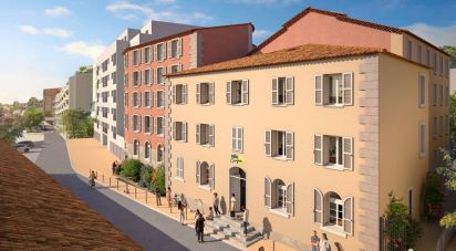 Parking of 17 m² in Grasse (06130)