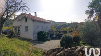 Maison de campagne 12 pièces de 210 m² à Garlin (64330)