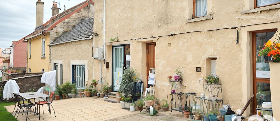 Village house 5 rooms of 112 m² in Vert-le-Petit (91710)