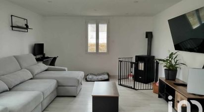 Town house 4 rooms of 84 m² in Beaumont-le-Roger (27170)