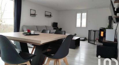 Town house 4 rooms of 84 m² in Beaumont-le-Roger (27170)