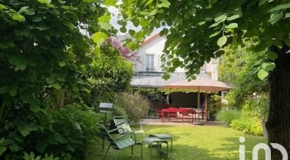 Traditional house 6 rooms of 146 m² in Saint-Maur-des-Fossés (94100)