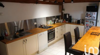 Apartment 3 rooms of 77 m² in Montélimar (26200)