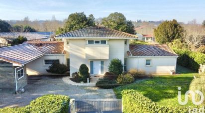 House 6 rooms of 235 m² in Nérac (47600)