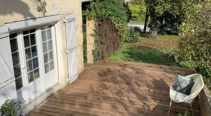 Maison 10 pièces de 260 m² à Cadarsac (33750)