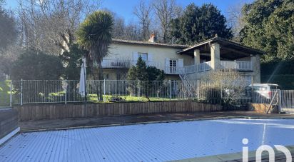 Maison 10 pièces de 260 m² à Cadarsac (33750)