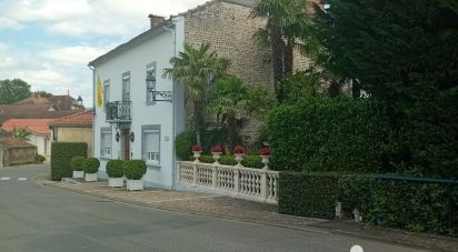 Mansion 8 rooms of 264 m² in Maubourguet (65700)