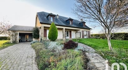 Maison traditionnelle 7 pièces de 203 m² à Tauriac-de-Naucelle (12800)