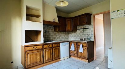 Traditional house 5 rooms of 88 m² in Saint-Fiacre-sur-Maine (44690)