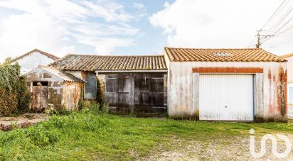 Parking/garage/box de 25 m² à Bourcefranc-le-Chapus (17560)