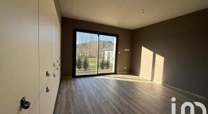 Maison 5 pièces de 141 m² à Saint-Pierre-Eynac (43260)