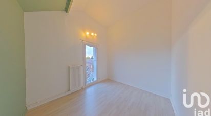 House 5 rooms of 90 m² in Moissy-Cramayel (77550)